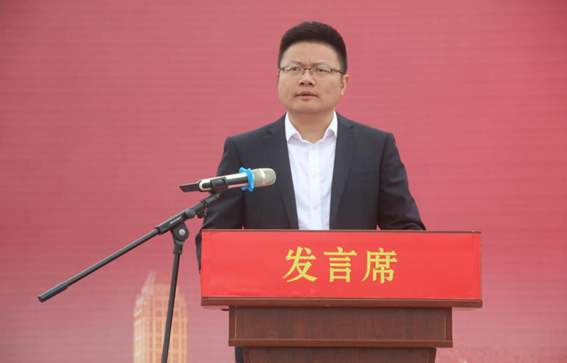 起势决定走势 开局决定全局 ——宜州区地面分布式农光互补乡村振兴项目举行开工仪式