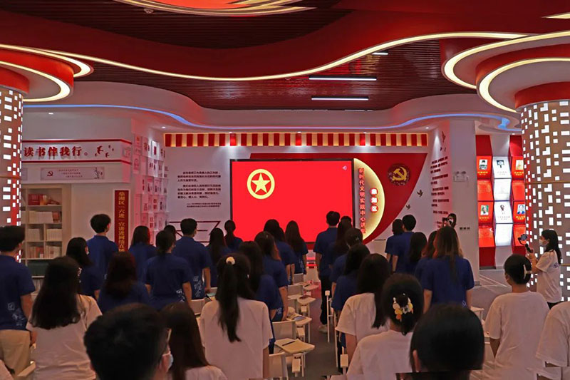 足履实地,不骛虚声|经济管理学院“青马工程”培训班第二课开讲! 足履实地,不骛虚声|经济管理学院“青马工程”培训班第二课开讲!