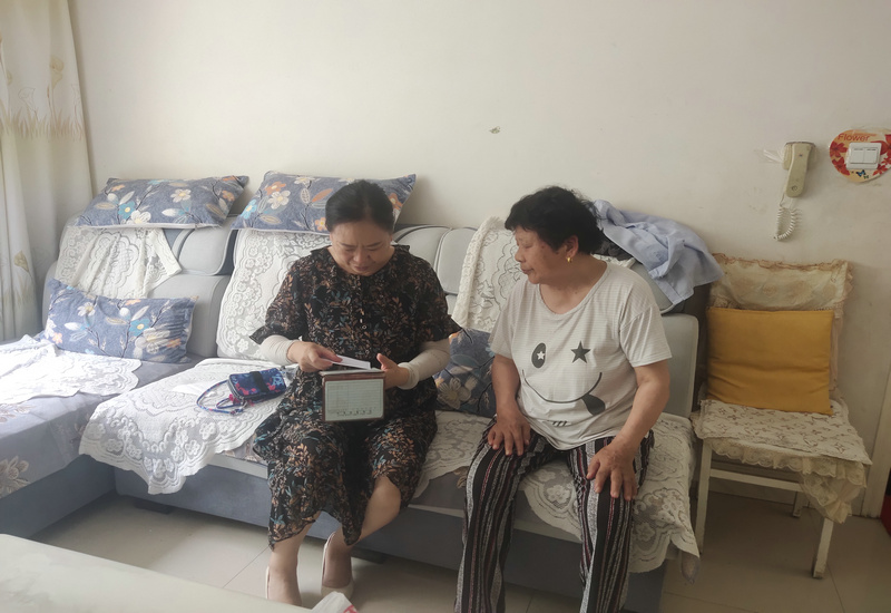 和硕县龙驹社区：高龄补贴入户核查 让老人应享尽享
