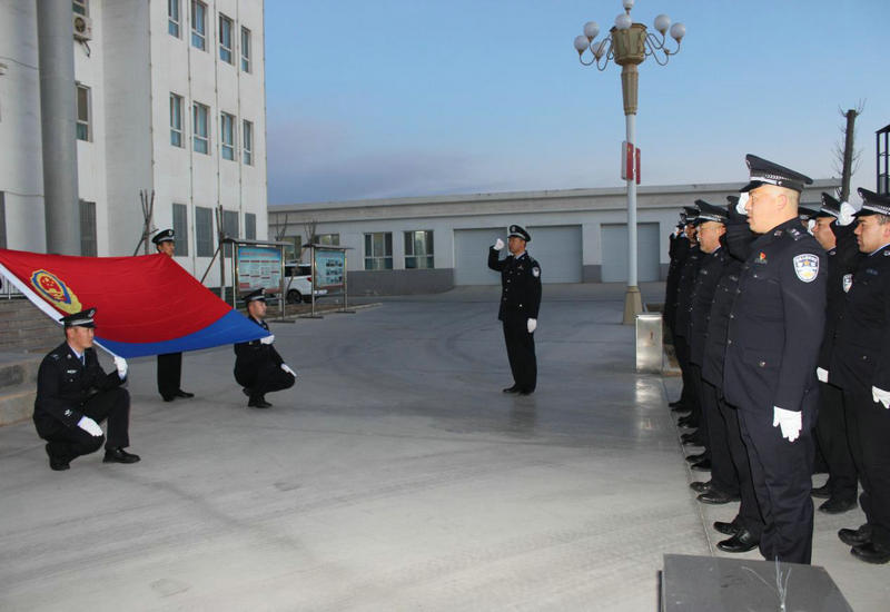 新疆克州:吐尔尕特口岸分局举办系列活动庆祝 “第四个中国人民警察节” 新疆克州:吐尔尕特口岸分局举办系列活动庆祝 “第四个中国人民警察节”