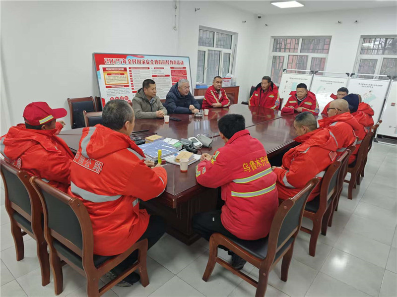 ��ůһ���س���  ���ľ�������ͨ