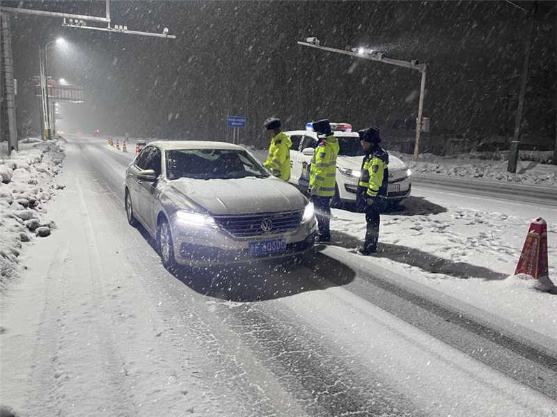 �����캽�ۺ���  ���˹��ᱣ��ͨ