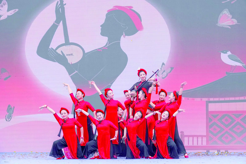 �����й��μӡ������ڡ�������������һ����